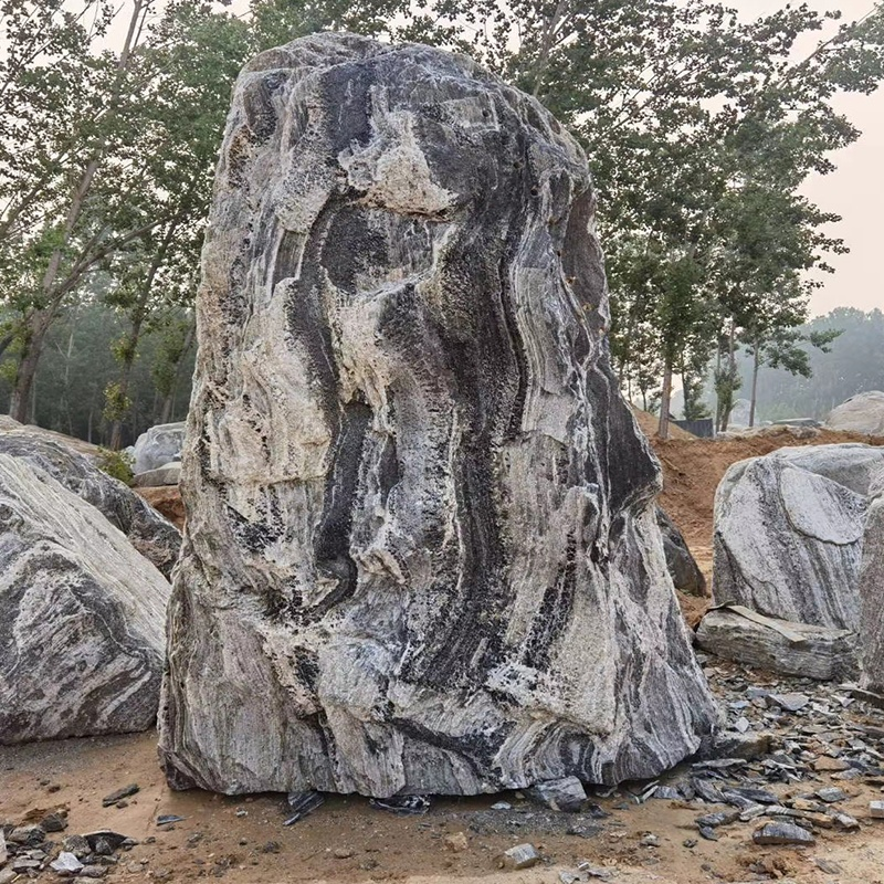 Natural Outdoor Garden Decoration Granite Landscape Rockery Stone